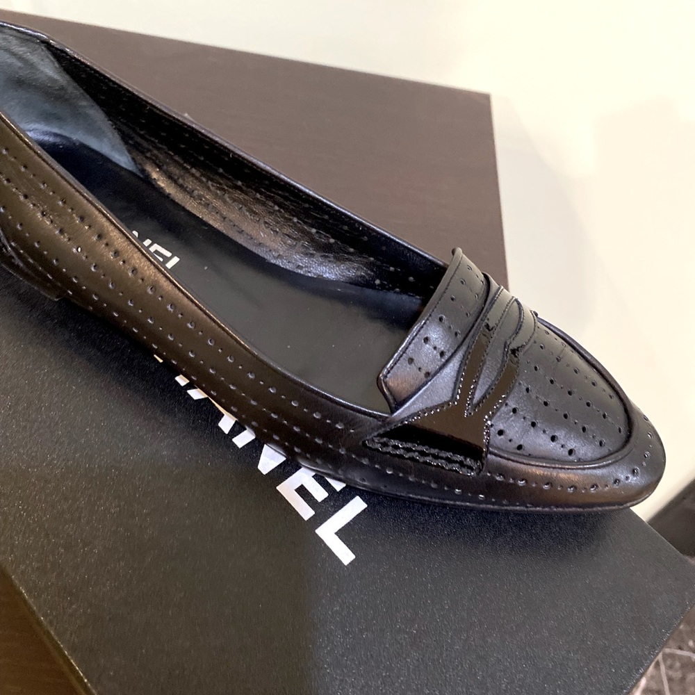 Authentic Chanel loafers! Great condition!